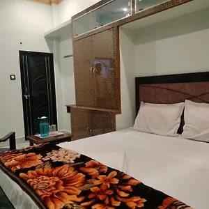 Nidhivan P. Guest house Varanasi